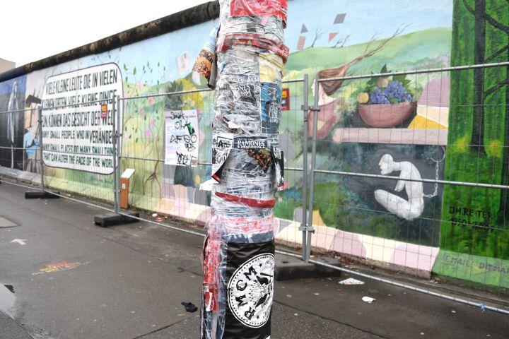 Walking along the Berlin Wall